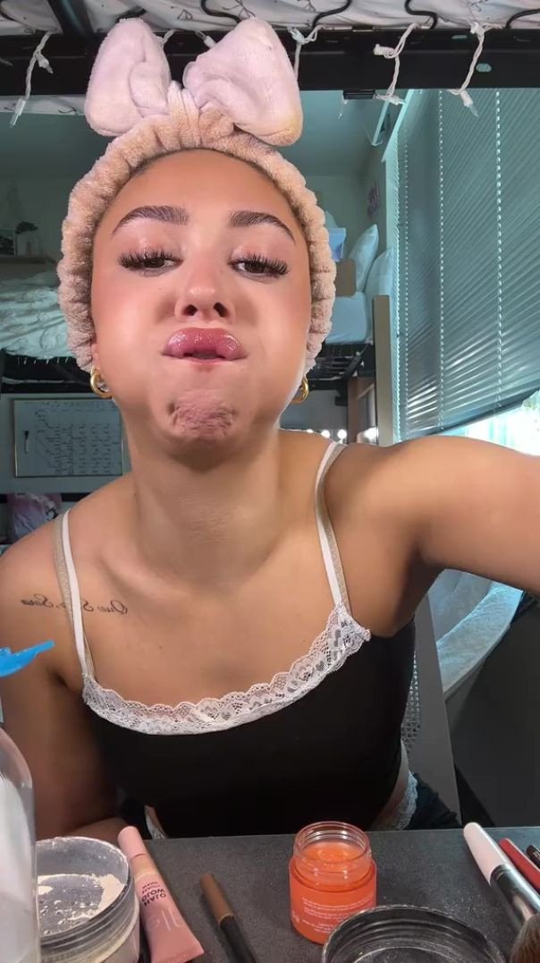 @selahmolden_1744970676403